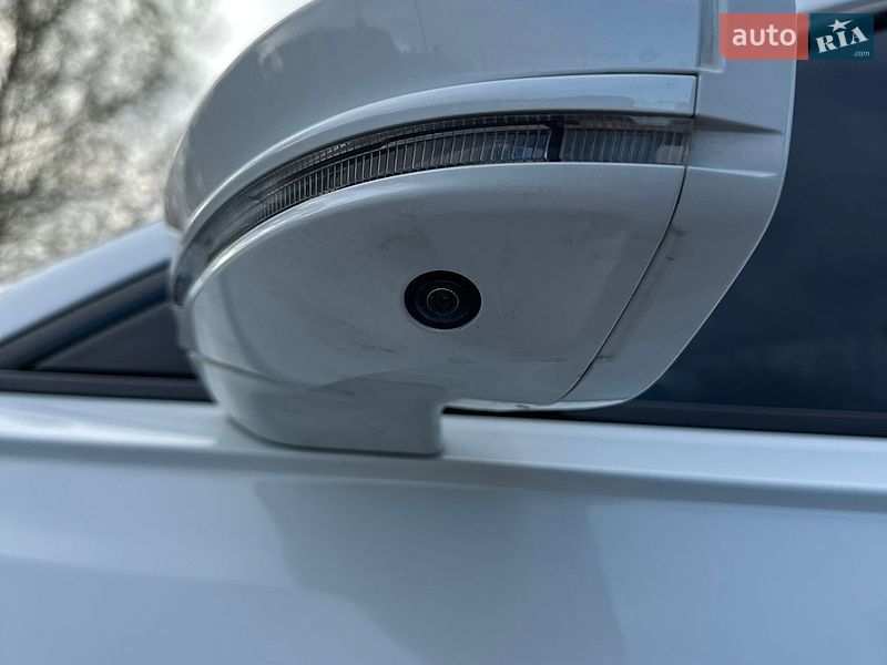 Седан Audi A8 2020 в Киеве