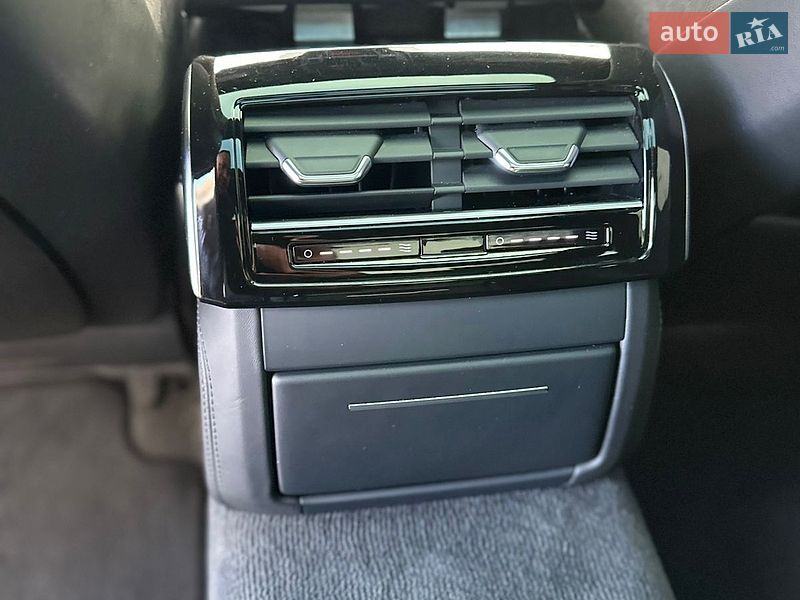 Седан Audi A8 2020 в Киеве