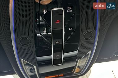 Седан Audi A8 2020 в Киеве