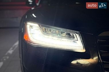 Седан Audi A8 2015 в Дніпрі