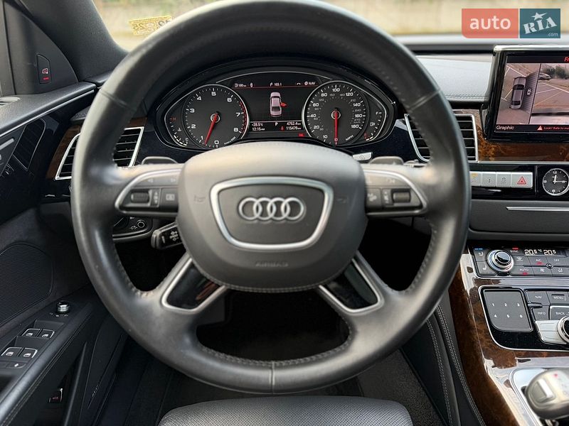 Седан Audi A8 2017 в Киеве