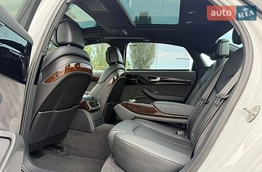 Седан Audi A8 2017 в Киеве