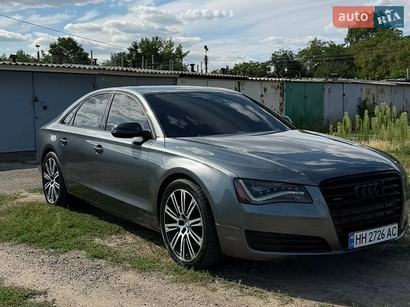 Audi A8 2013