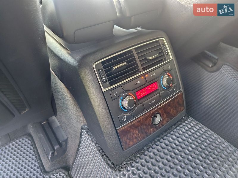 Седан Audi A8 2009 в Долині фото 13 Седан Audi A8 2009 в Долині