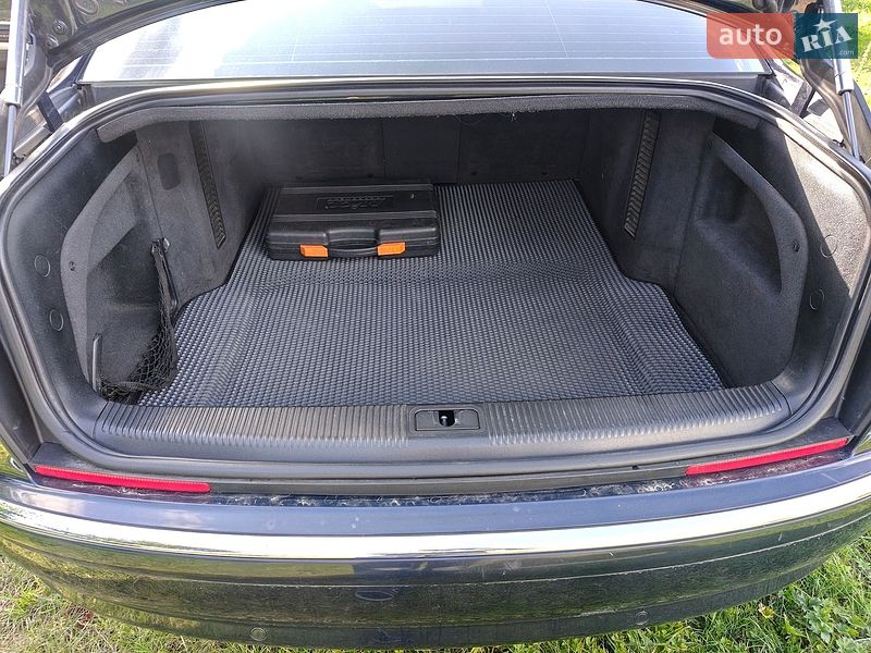 Седан Audi A8 2009 в Долині фото 12 Седан Audi A8 2009 в Долині