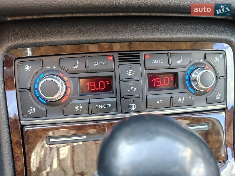 Седан Audi A8 2009 в Долині фото 20 Седан Audi A8 2009 в Долині