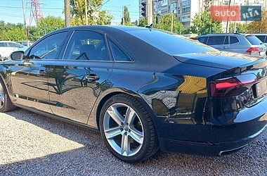 Седан Audi A8 2015 в Кропивницькому