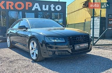 Седан Audi A8 2015 в Кропивницькому