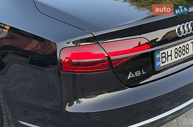 Седан Audi A8 2014 в Одесі