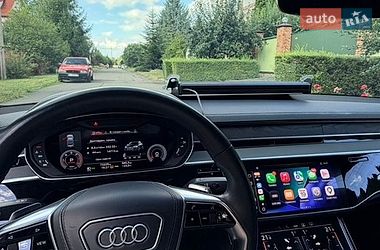 Седан Audi A8 2021 в Києві