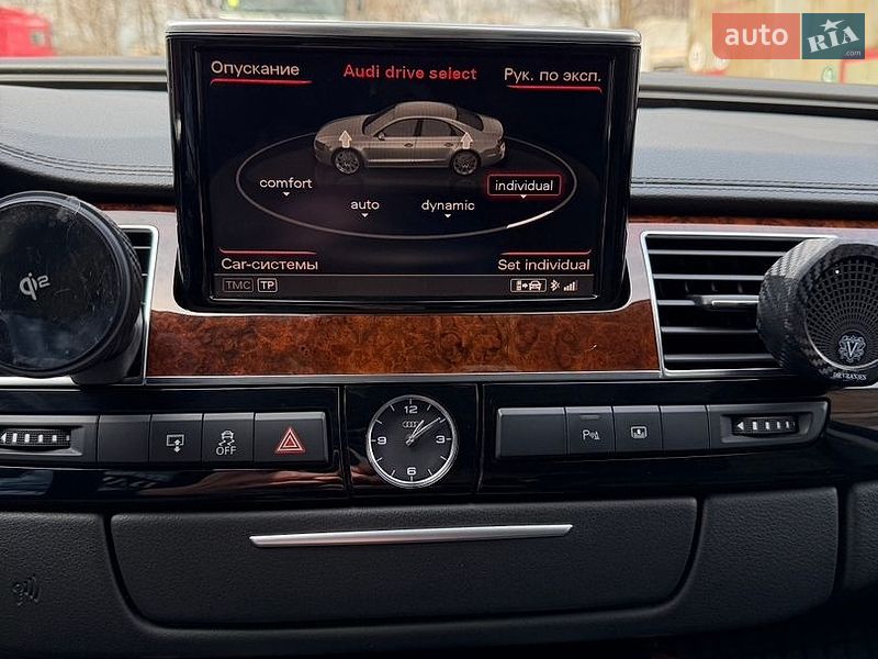 Седан Audi A8 2011 в Дніпрі