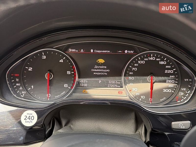 Седан Audi A8 2011 в Дніпрі