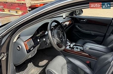 Седан Audi A8 2011 в Дніпрі