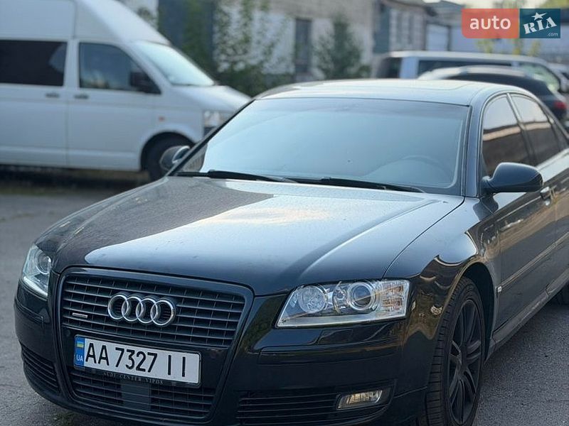 Седан Audi A8 2003 в Києві