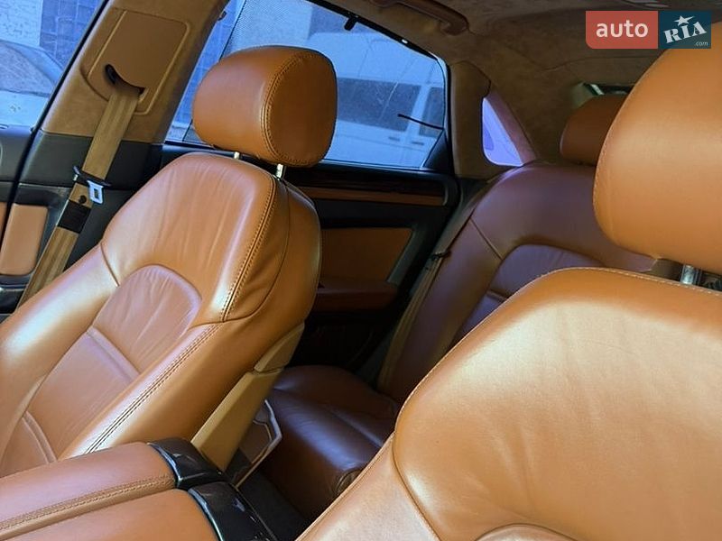 Седан Audi A8 2003 в Києві