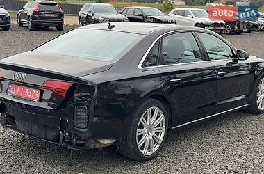 Седан Audi A8 2014 в Луцке