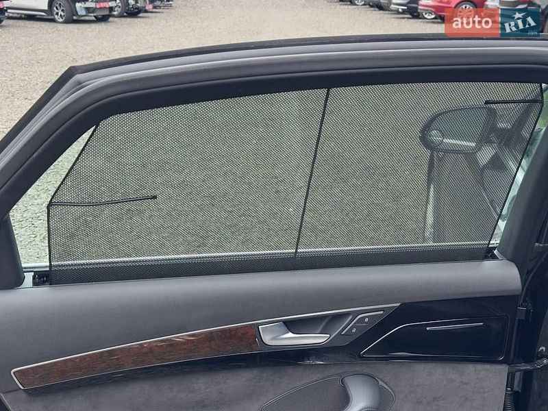 Седан Audi A8 2014 в Луцке