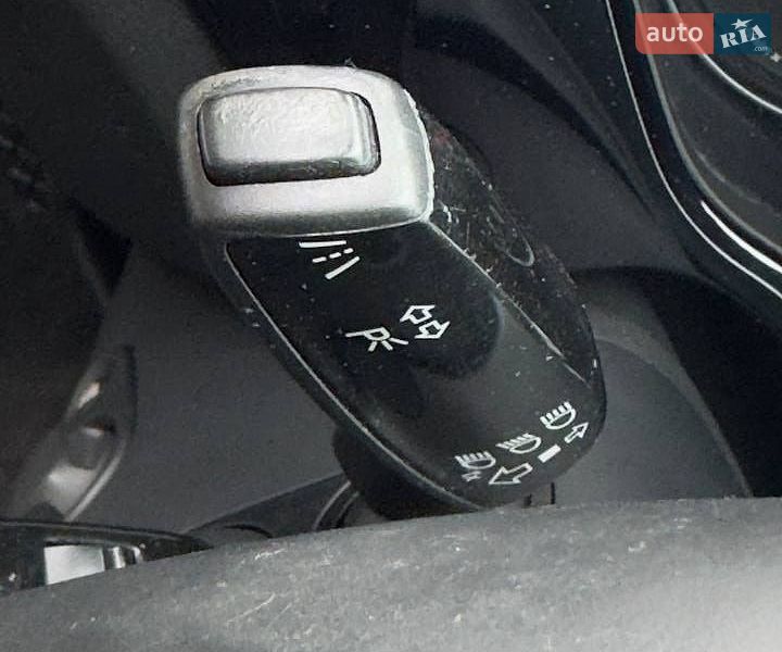 Седан Audi A8 2014 в Луцке