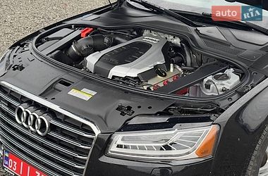 Седан Audi A8 2014 в Луцке