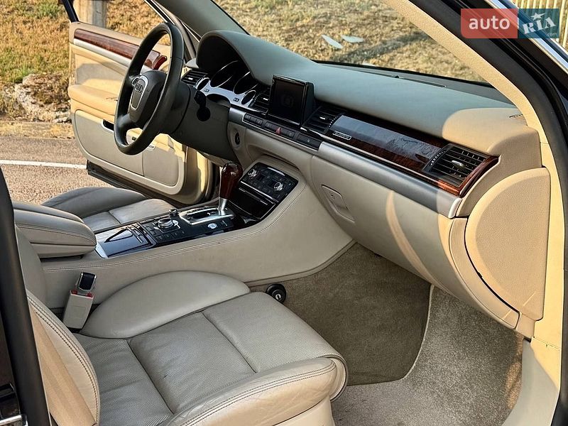 Седан Audi A8 2007 в Києві