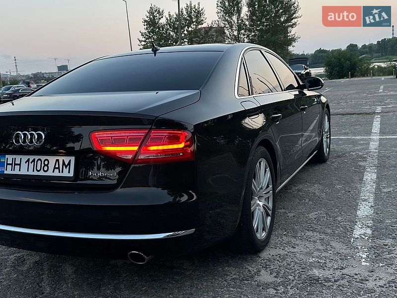 Седан Audi A8 2012 в Києві фото 15 Седан Audi A8 2012 в Києві
