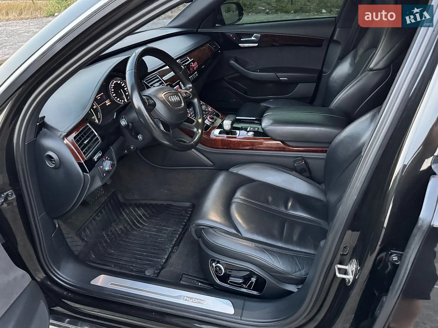 2012 Audi A8 - мініатюра 23