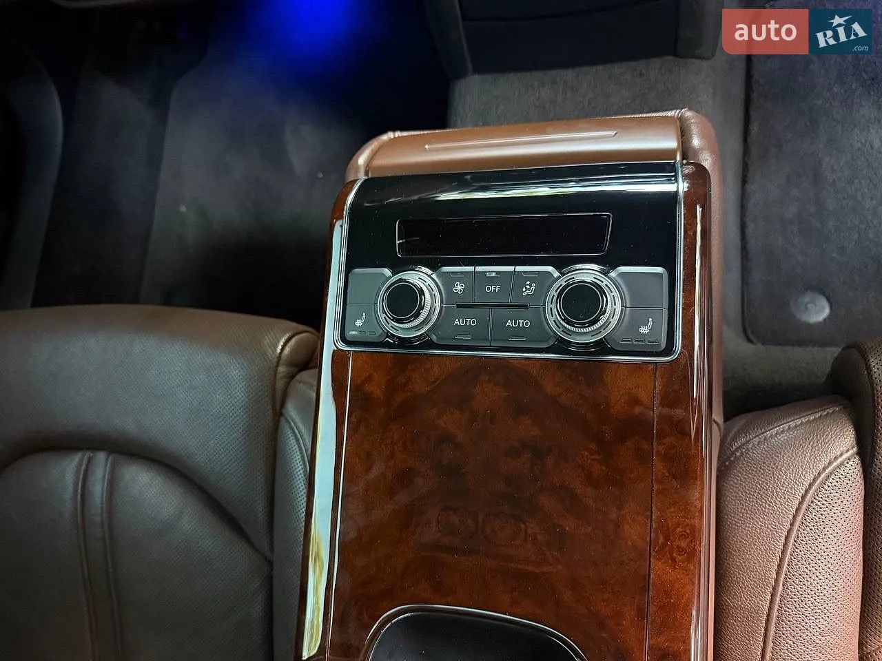 2012 Audi A8 - мініатюра 29