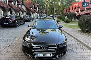 Седан Audi A8 2012 в Львові