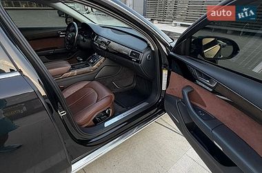 Седан Audi A8 2015 в Киеве