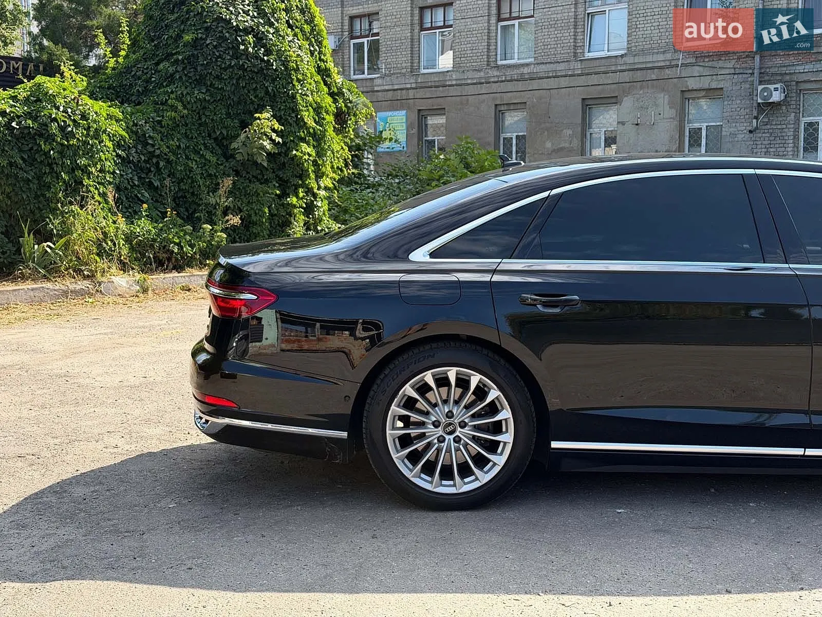 2021 Audi A8 - мініатюра 9