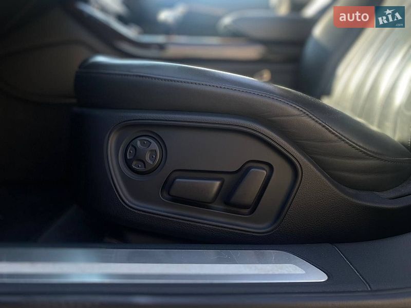 Седан Audi A8 2017 в Києві фото 22 Седан Audi A8 2017 в Києві