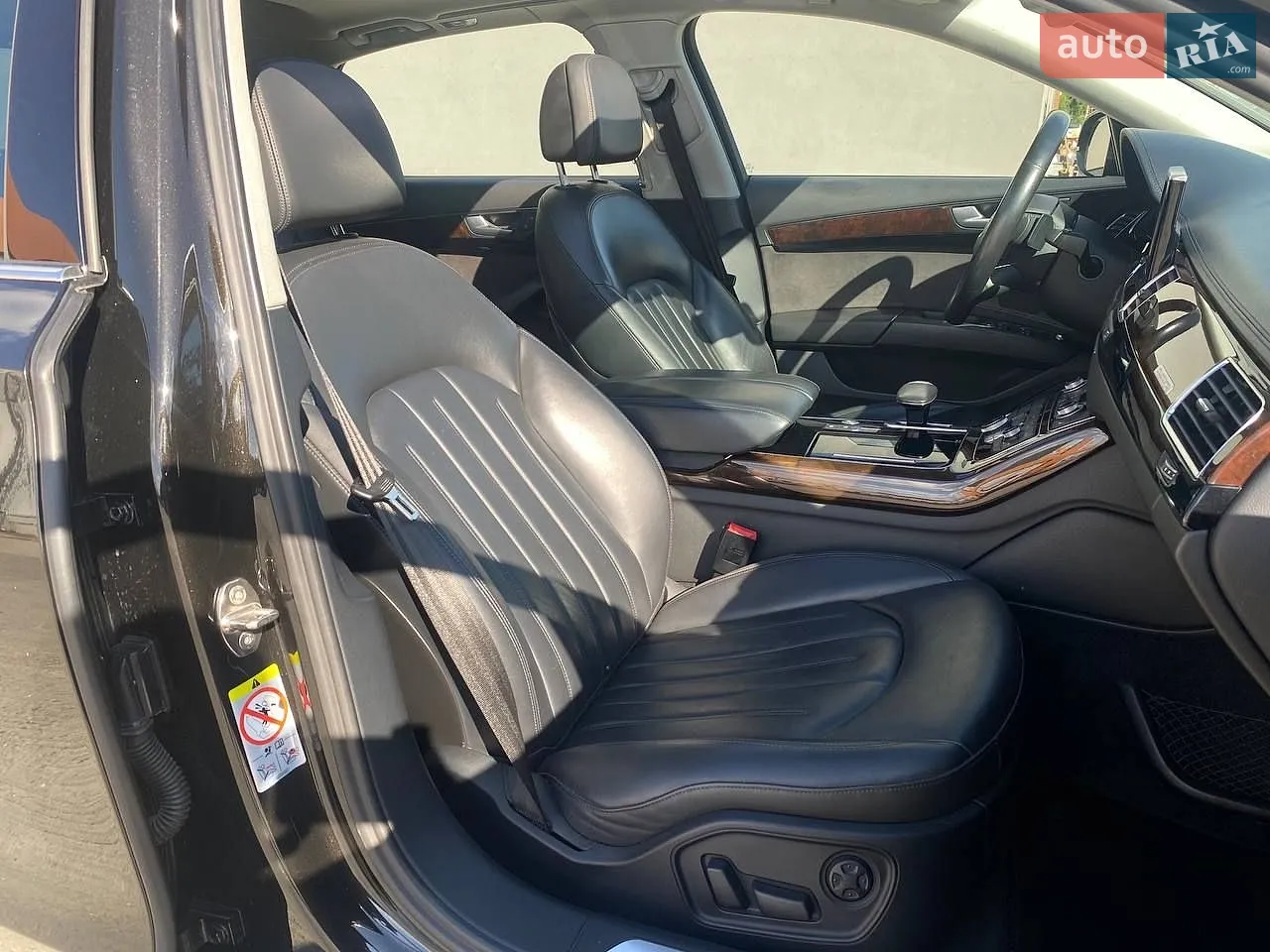 2017 Audi A8 - мініатюра 30