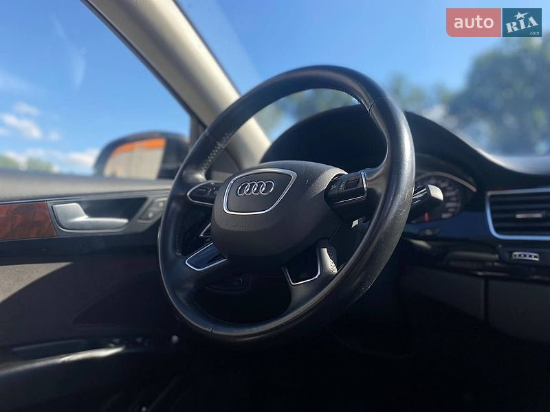 Седан Audi A8 2017 в Києві фото 53 Седан Audi A8 2017 в Києві