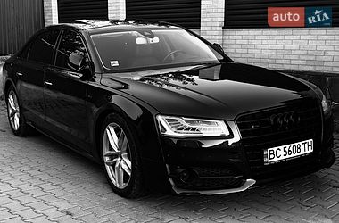 Седан Audi A8 2017 в Хмельницком