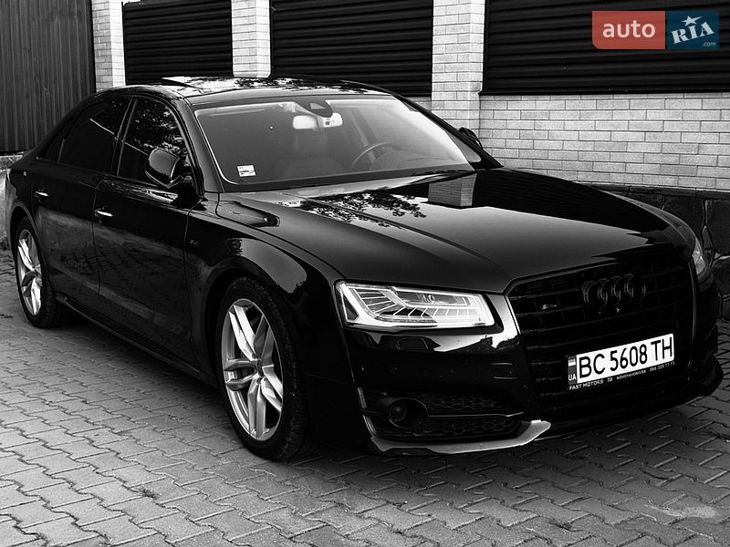 Седан Audi A8 2017 в Хмельницком