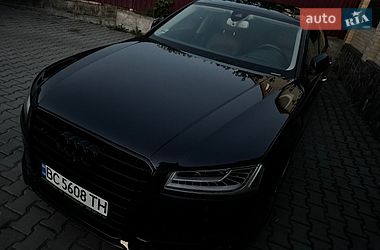 Седан Audi A8 2017 в Хмельницком