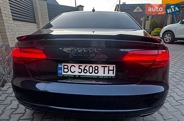 Седан Audi A8 2017 в Хмельницком