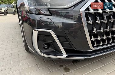 Седан Audi A8 2023 в Киеве