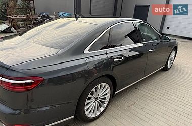 Седан Audi A8 2023 в Киеве