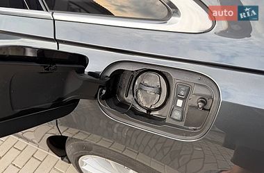 Седан Audi A8 2023 в Киеве