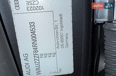 Седан Audi A8 2023 в Киеве