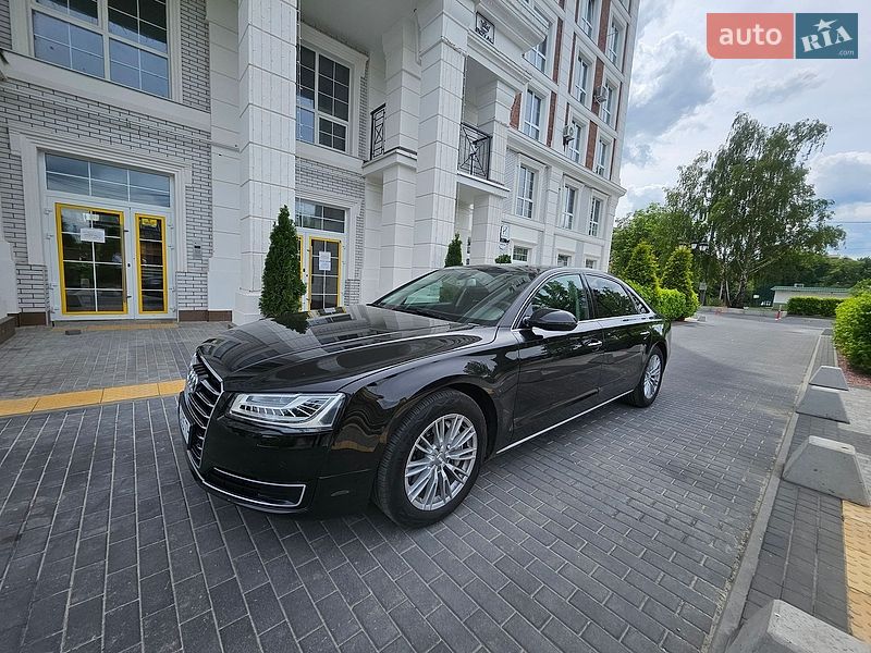 Седан Audi A8 2017 в Києві