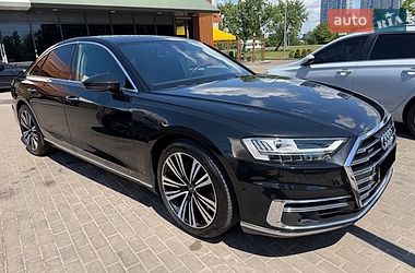 Седан Audi A8 2018 в Києві