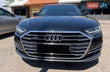Седан Audi A8 2018 в Києві