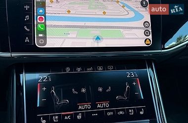 Седан Audi A8 2018 в Києві