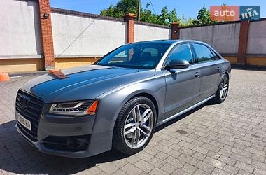 Седан Audi A8 2016 в Коломые