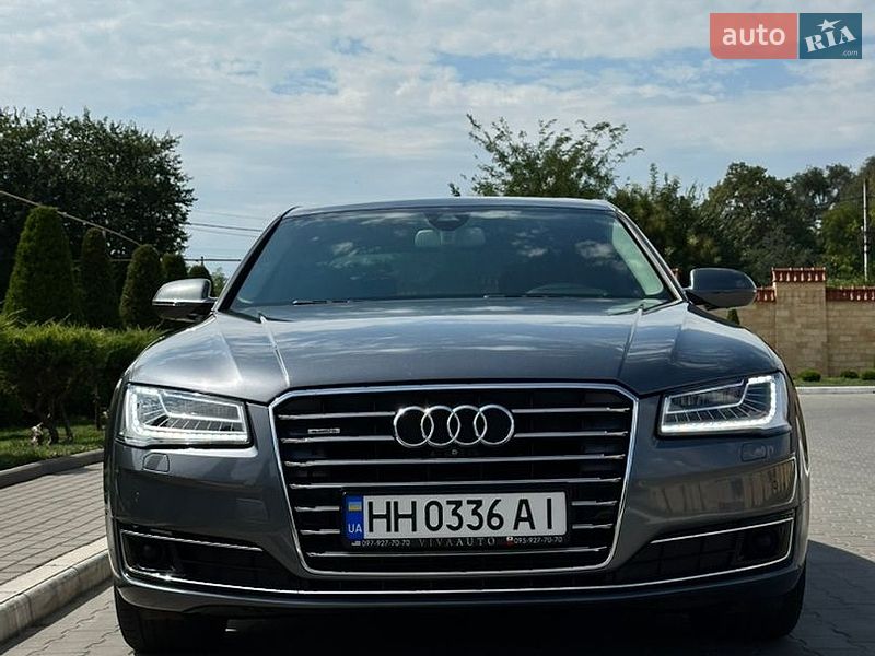 Седан Audi A8 2015 в Одессе