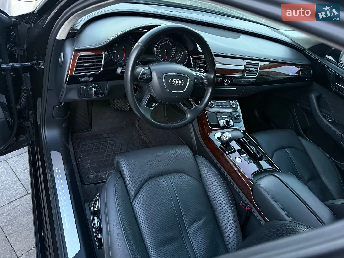 2013 Audi A8 - мініатюра 40