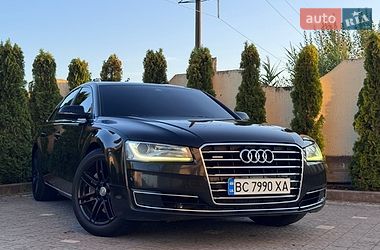 Седан Audi A8 2014 в Львове