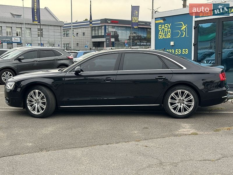 Седан Audi A8 2014 в Киеве